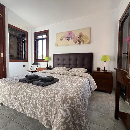 Paloma Sunset Apartment